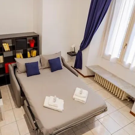 Luxury Loft On The Duomo Wifi & Netflix Apartamento